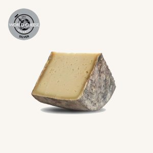 Muntanyola Artisan cured buffalo´s cheese, wedge 190 gr